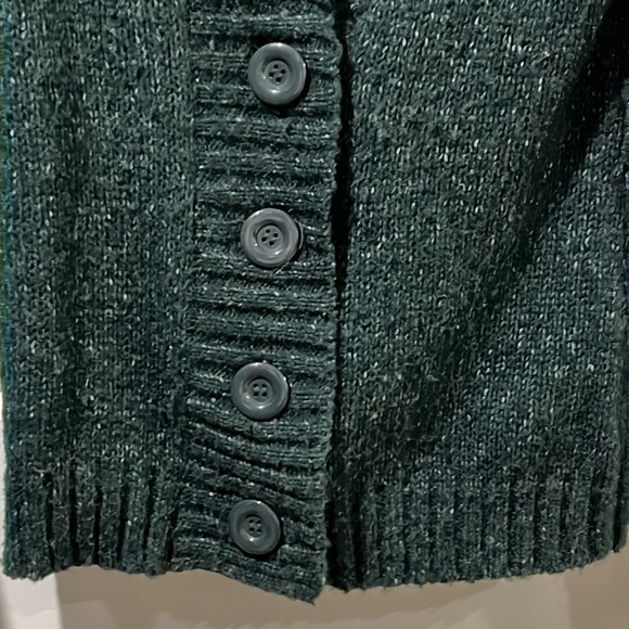 Dark green cardigan with big buttons - Picture 2 of 2